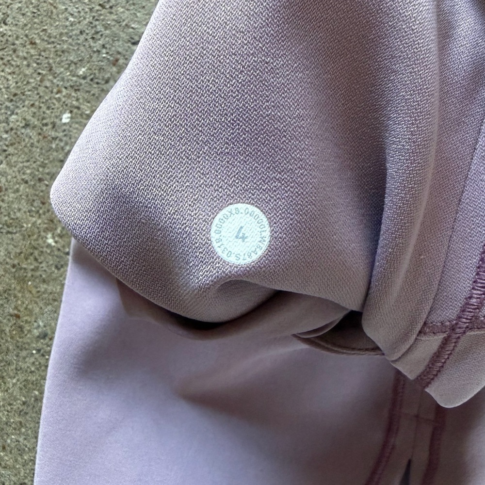 Lululemon On The Fly Skirt 21” Magnum Purple Size 4 Activewear Athleisure Golf - Picture 9 of 10